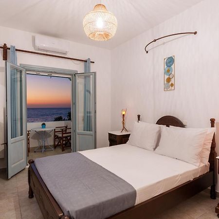 Blue Eyes Beach Villas Monolithos Exterior foto