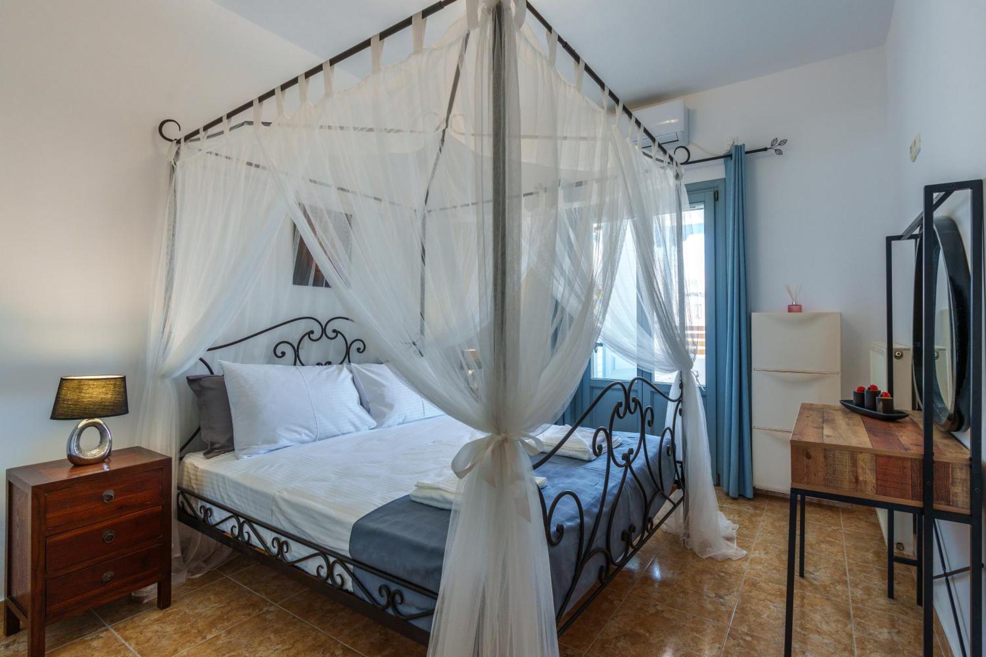 Blue Eyes Beach Villas Monolithos Exterior foto