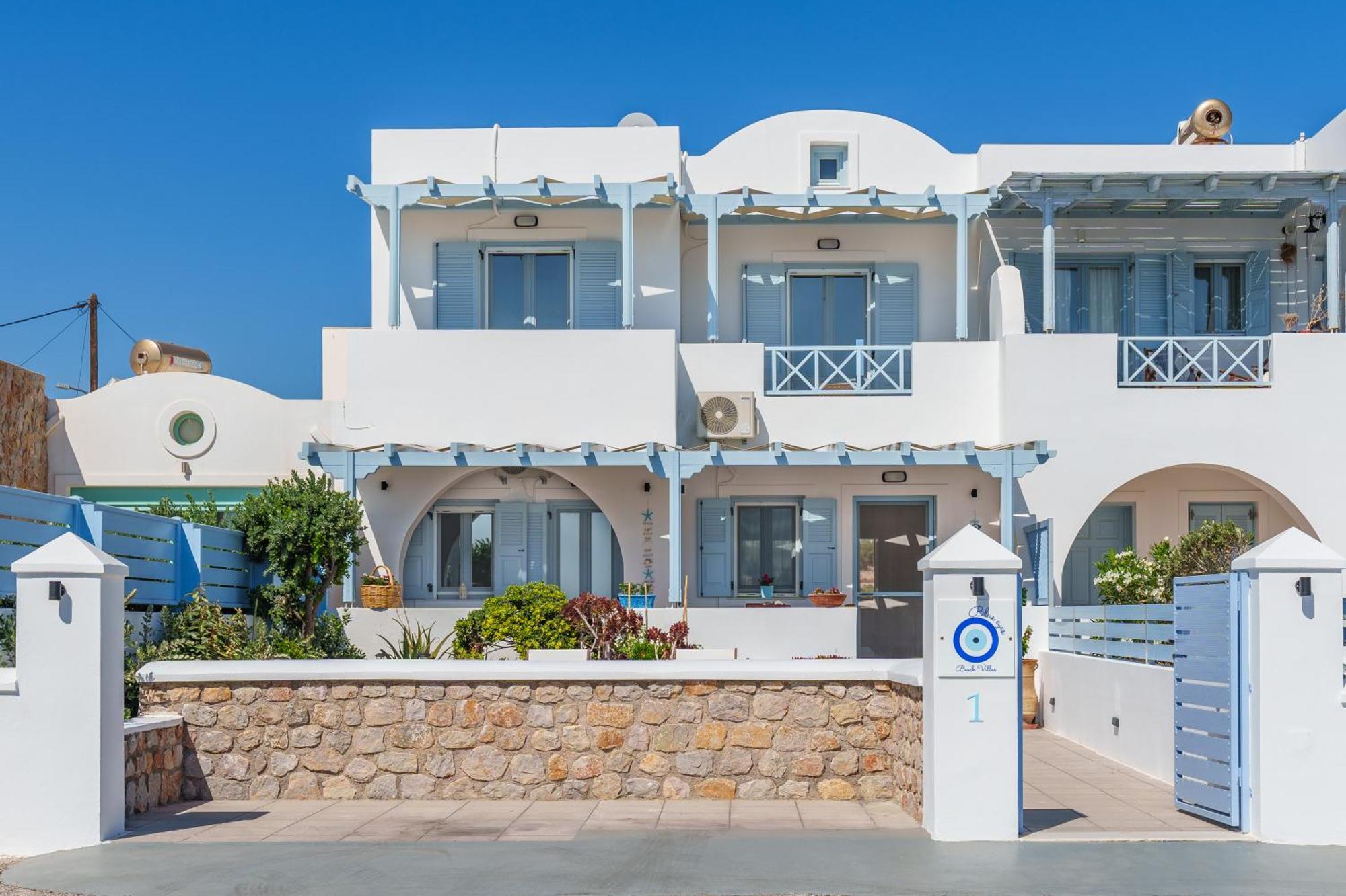 Blue Eyes Beach Villas Monolithos Exterior foto